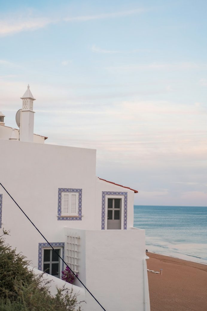 Whitewashed Algarve property exterior